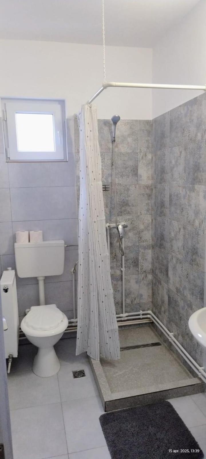 Cris & Mona Hotel Săpînţa Екстериор снимка